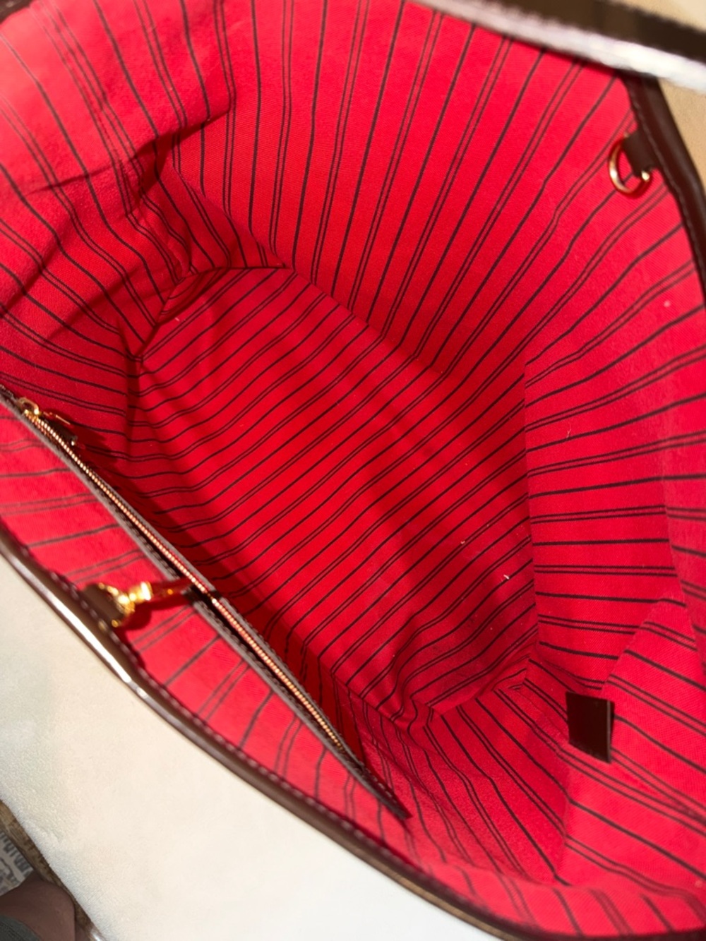 Louis Vuitton Brown Damier Ebene Hobo with Red Interior - Picture 10 of 12